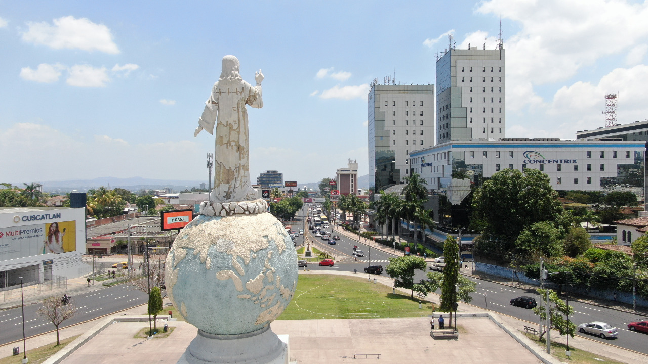 el-salvador-se-destaca-como-destino-turistico-en-latinoamerica